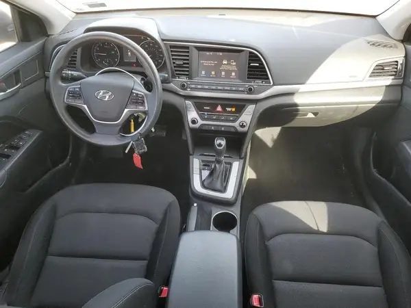 KMHD84LF0JU610083 2018 HYUNDAI ELANTRA - Image 8