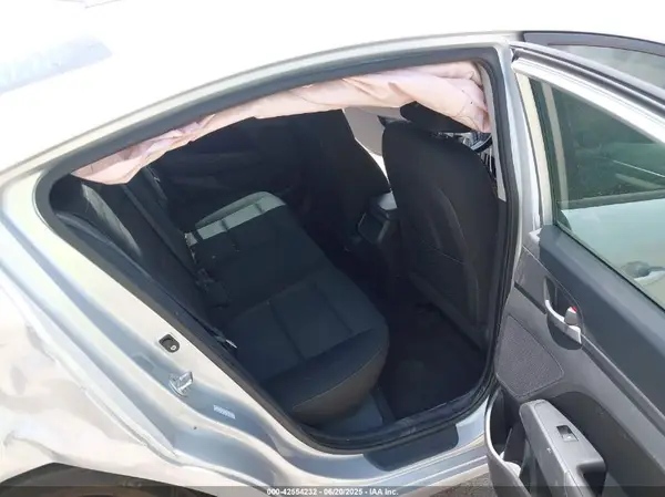 KMHD84LF0JU619902 2018 HYUNDAI ELANTRA - Image 8
