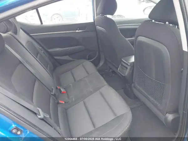 KMHD84LF0JU620273 2018 HYUNDAI ELANTRA - Image 8