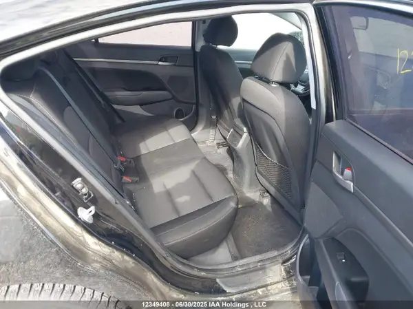 KMHD84LF0JU622055 2018 HYUNDAI ELANTRA - Image 8
