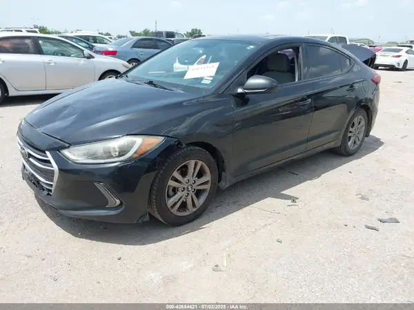 KMHD84LF0JU629314 2018 HYUNDAI ELANTRA - Image 2