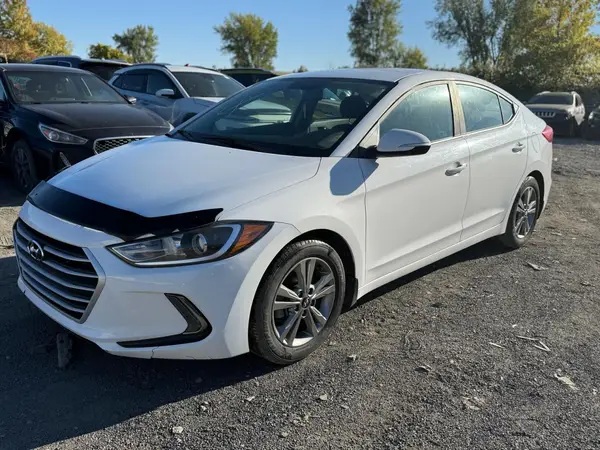 KMHD84LF0JU631127 2018 HYUNDAI ELANTRA - Image 2