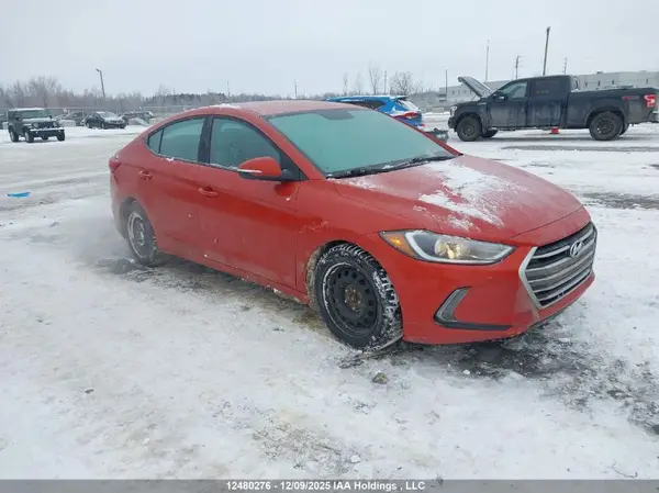 KMHD84LF0JU639955 2018 HYUNDAI ELANTRA - Image 1