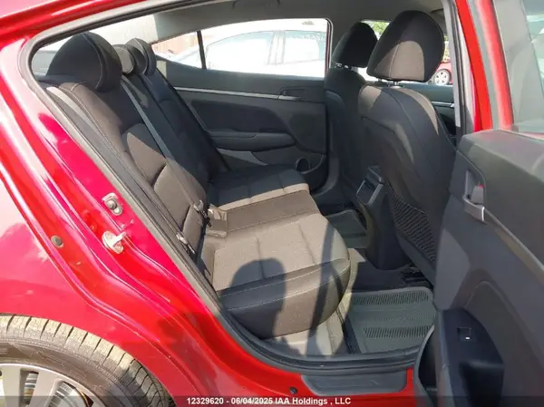 KMHD84LF0JU642032 2018 HYUNDAI ELANTRA - Image 8