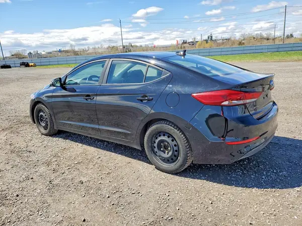 KMHD84LF0JU642144 2018 HYUNDAI ELANTRA - Image 2
