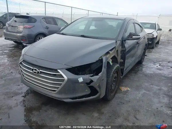 KMHD84LF0JU642709 2018 HYUNDAI ELANTRA - Image 2