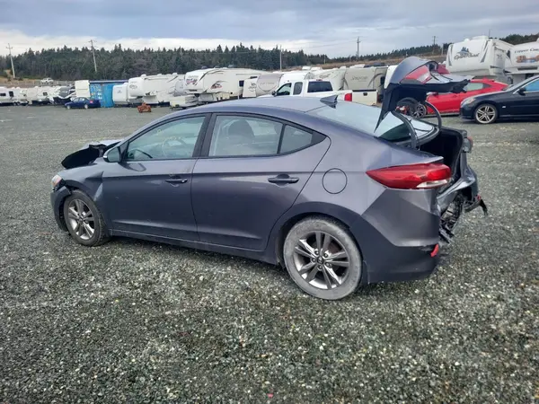 KMHD84LF0JU643343 2018 HYUNDAI ELANTRA - Image 2