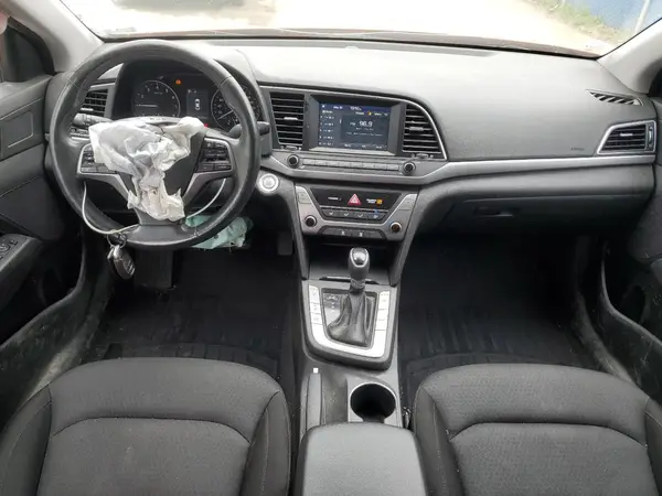 KMHD84LF0JU648834 2018 HYUNDAI ELANTRA - Image 8