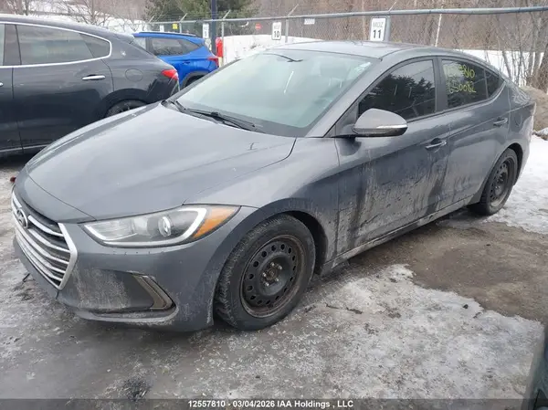 KMHD84LF0JU650082 2018 HYUNDAI ELANTRA - Image 2