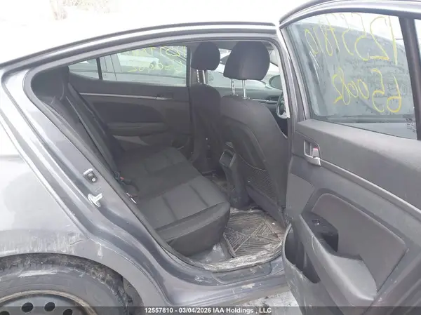 KMHD84LF0JU650082 2018 HYUNDAI ELANTRA - Image 8
