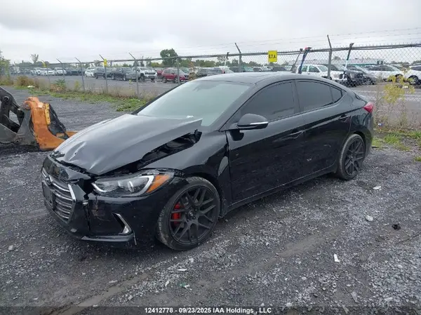 KMHD84LF0JU661261 2018 HYUNDAI ELANTRA - Image 2