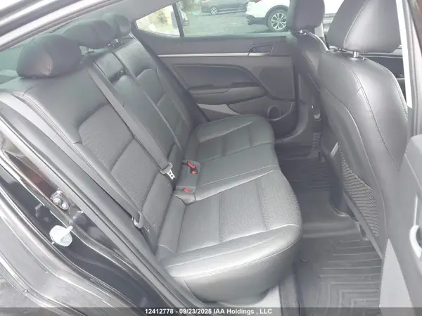 KMHD84LF0JU661261 2018 HYUNDAI ELANTRA - Image 8