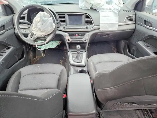 KMHD84LF0JU674981 2018 HYUNDAI ELANTRA - Image 8