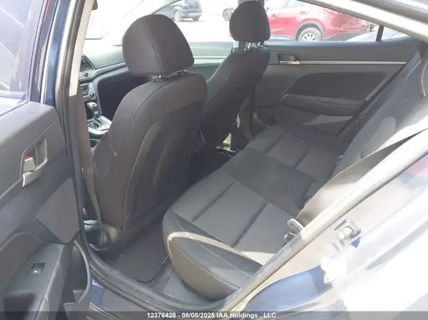 KMHD84LF0JU702990 2018 HYUNDAI ELANTRA - Image 8