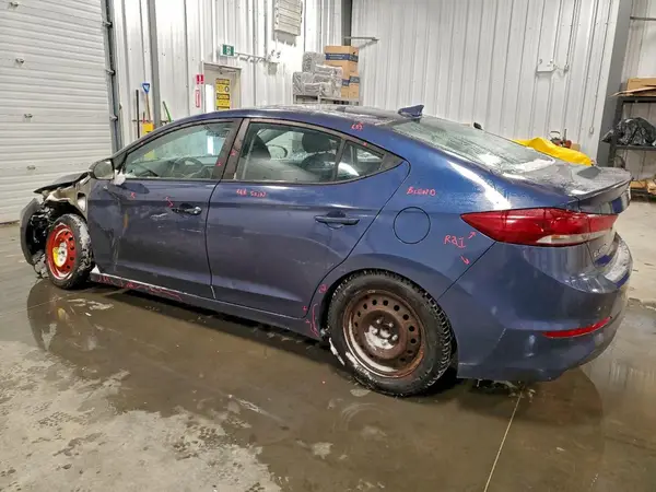 KMHD84LF0JU705226 2018 HYUNDAI ELANTRA - Image 2