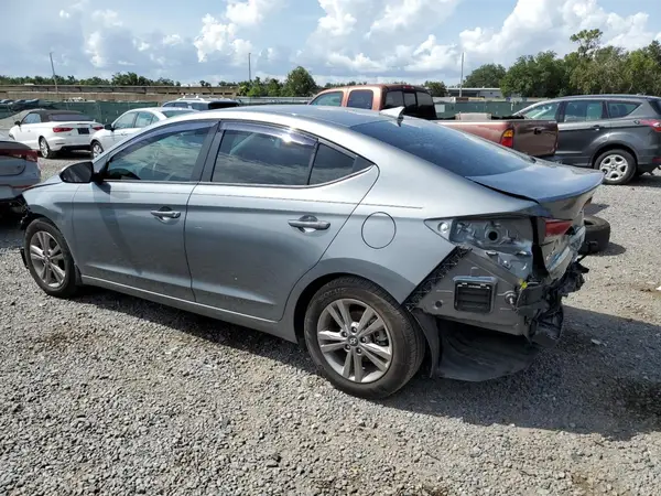 KMHD84LF0JU711916 2018 HYUNDAI ELANTRA - Image 2