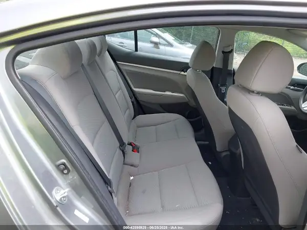 KMHD84LF0KU734193 2019 HYUNDAI ELANTRA - Image 8