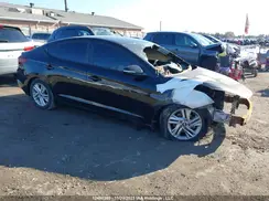 KMHD84LF0KU736011 2019 HYUNDAI ELANTRA