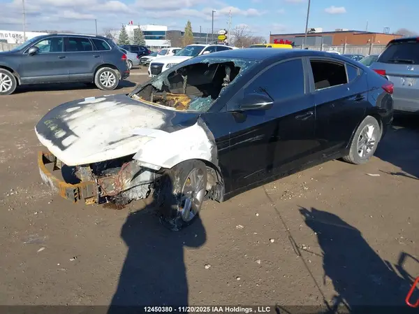 KMHD84LF0KU736011 2019 HYUNDAI ELANTRA - Image 2