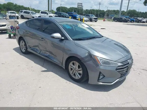 KMHD84LF0KU738342 2019 HYUNDAI ELANTRA - Image 1
