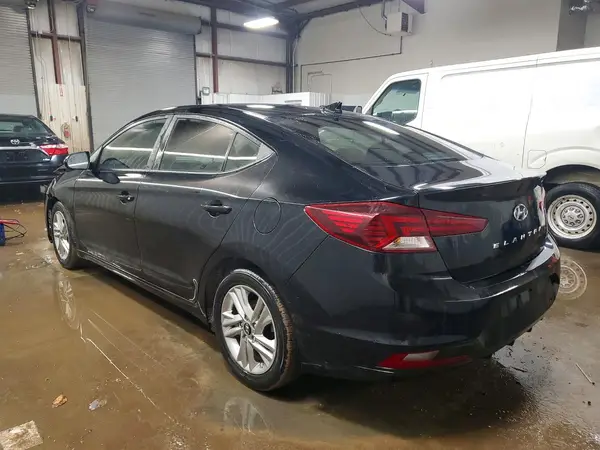 KMHD84LF0KU742570 2019 HYUNDAI ELANTRA - Image 2