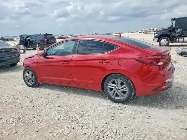 KMHD84LF0KU747350 2019 HYUNDAI ELANTRA - Image 2