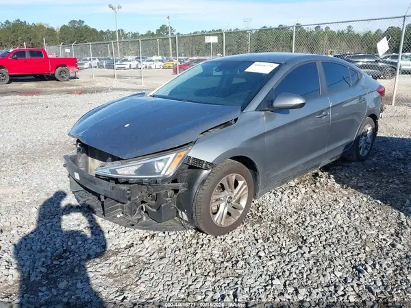 KMHD84LF0KU748997 2019 HYUNDAI ELANTRA - Image 2