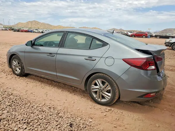KMHD84LF0KU768991 2019 HYUNDAI ELANTRA - Image 2
