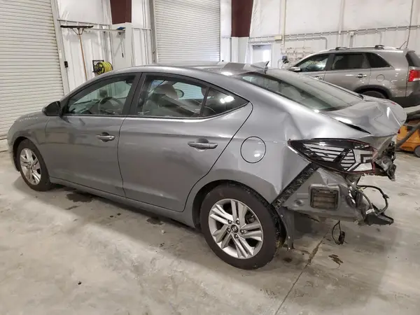 KMHD84LF0KU771759 2019 HYUNDAI ELANTRA - Image 2