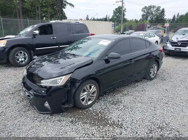 KMHD84LF0KU775343 2019 HYUNDAI ELANTRA - Image 2
