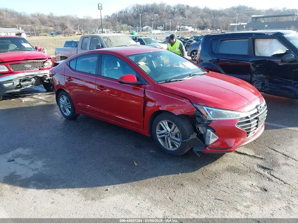 KMHD84LF0KU799710 2019 HYUNDAI ELANTRA - Image 1
