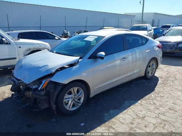 KMHD84LF0KU808079 2019 HYUNDAI ELANTRA - Image 2