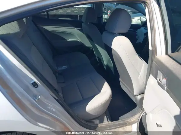 KMHD84LF0KU808079 2019 HYUNDAI ELANTRA - Image 8