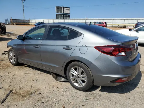 KMHD84LF0KU810608 2019 HYUNDAI ELANTRA - Image 2