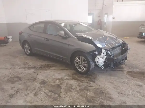 KMHD84LF0KU831796 2019 HYUNDAI ELANTRA - Image 1