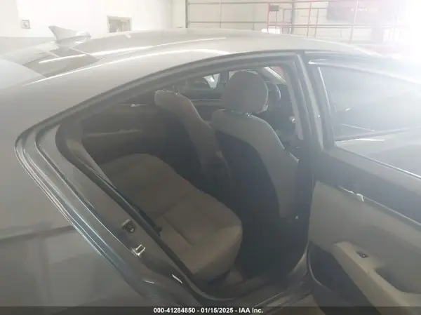 KMHD84LF0KU831796 2019 HYUNDAI ELANTRA - Image 8