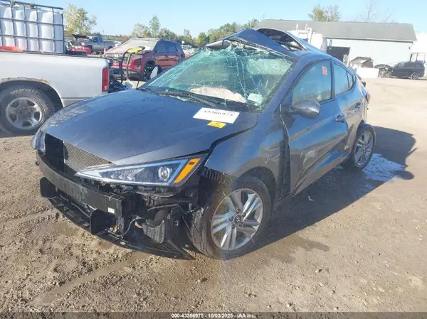 KMHD84LF0KU831877 2019 HYUNDAI ELANTRA - Image 2