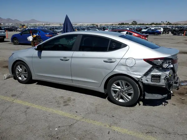 KMHD84LF0KU846072 2019 HYUNDAI ELANTRA - Image 2