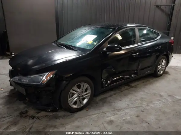 KMHD84LF0KU854818 2019 HYUNDAI ELANTRA - Image 2