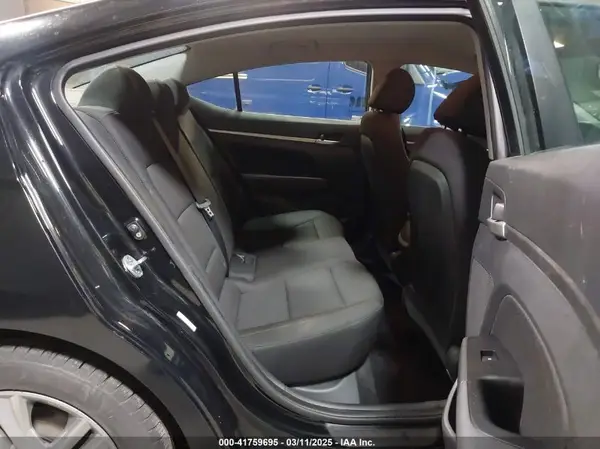 KMHD84LF0KU854818 2019 HYUNDAI ELANTRA - Image 8