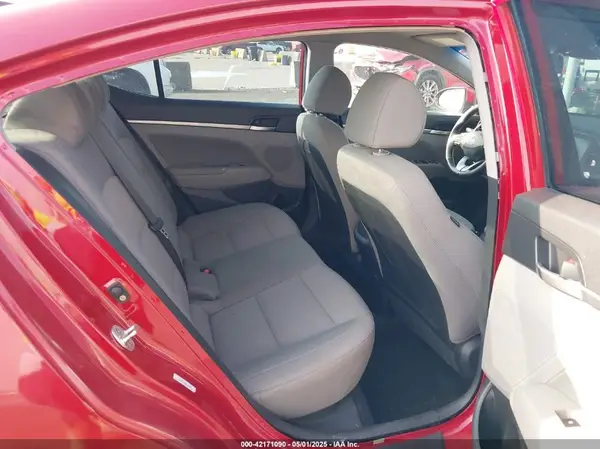 KMHD84LF0KU888631 2019 HYUNDAI ELANTRA - Image 8