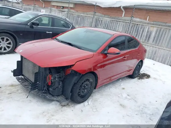 KMHD84LF0LU000266 2020 HYUNDAI ELANTRA - Image 2