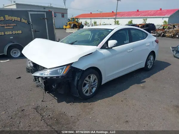 KMHD84LF0LU028469 2020 HYUNDAI ELANTRA - Image 2
