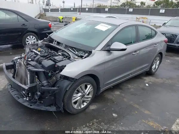 KMHD84LF0LU032506 2020 HYUNDAI ELANTRA - Image 2
