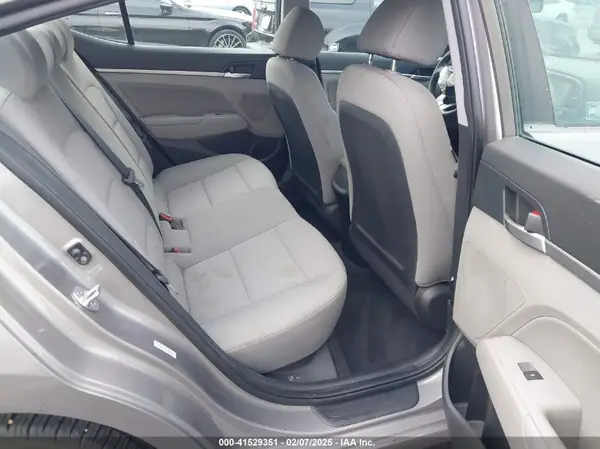 KMHD84LF0LU032506 2020 HYUNDAI ELANTRA - Image 8