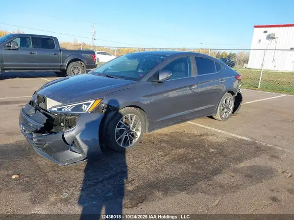 KMHD84LF0LU051251 2020 HYUNDAI ELANTRA - Image 2