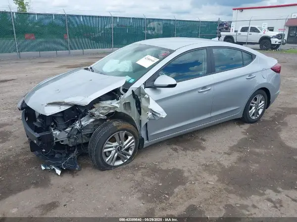 KMHD84LF0LU083231 2020 HYUNDAI ELANTRA - Image 2