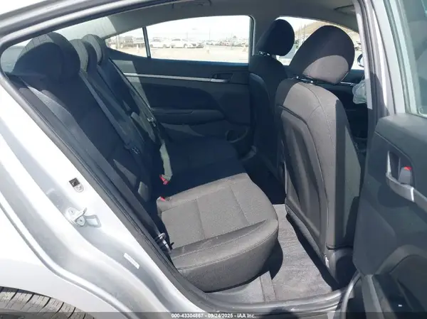 KMHD84LF0LU101825 2020 HYUNDAI ELANTRA - Image 8