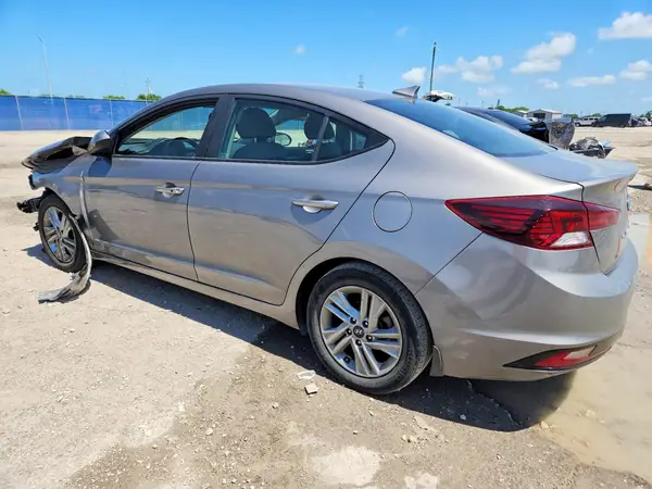 KMHD84LF0LU105938 2020 HYUNDAI ELANTRA - Image 2