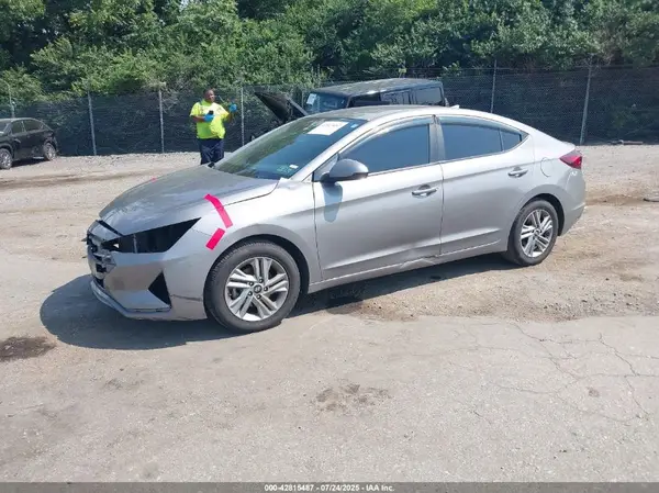 KMHD84LF0LU935366 2020 HYUNDAI ELANTRA - Image 2
